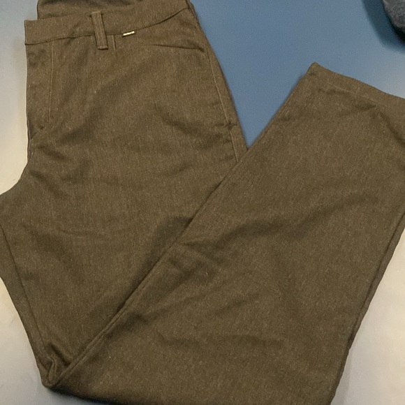 Hurley size 34 gray work pants, lightweight and comfortable - Picture 3 of 3
